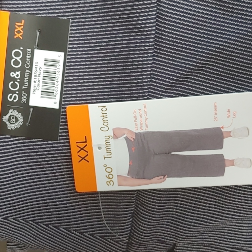 NWT S.C. & CO. Women's Wide Leg Crop Pant Navy Striped - Picture 7 of 8